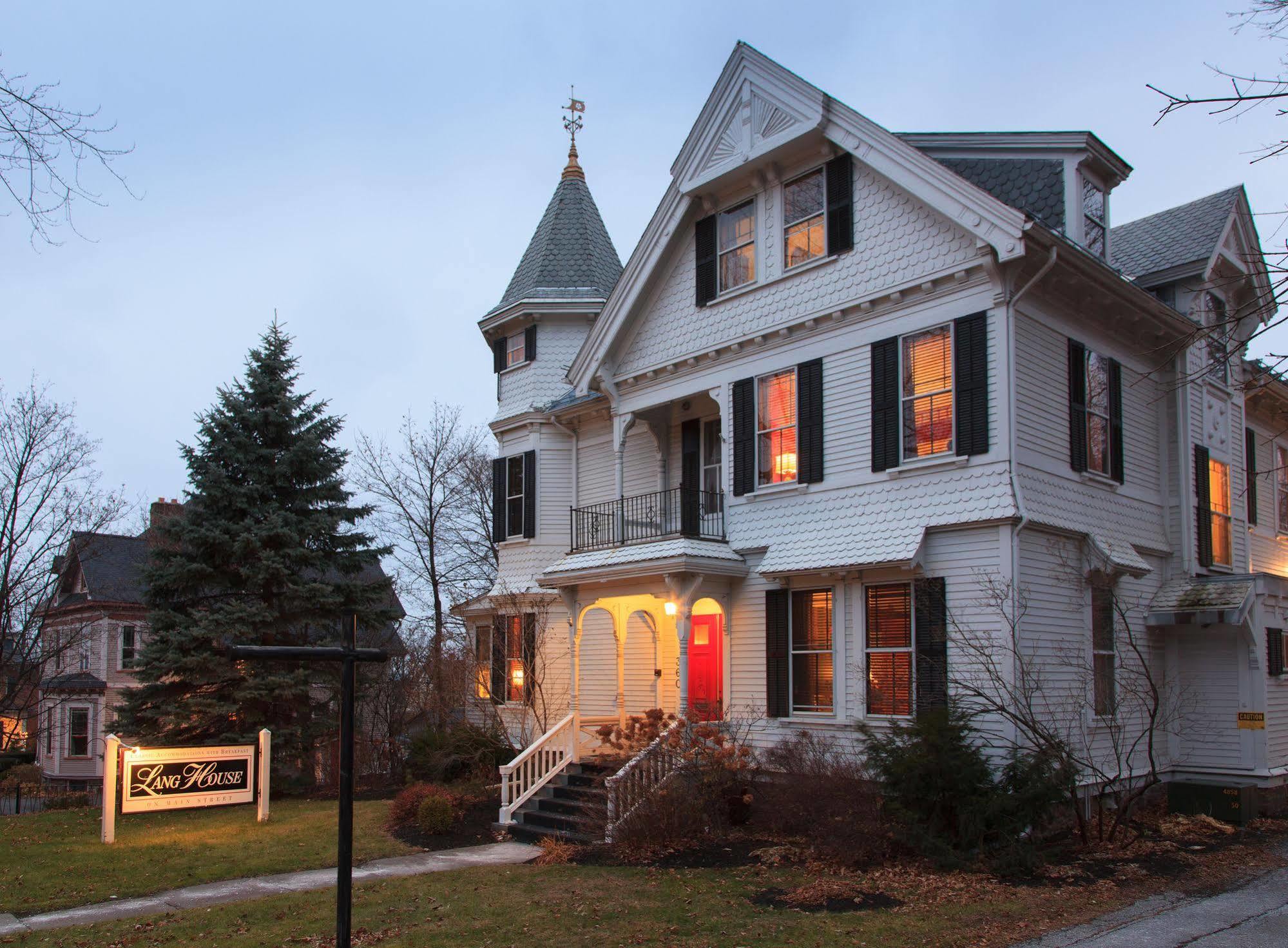 Lang House On Main Street Bed & Breakfast Μπέρλινγκτον Εξωτερικό φωτογραφία