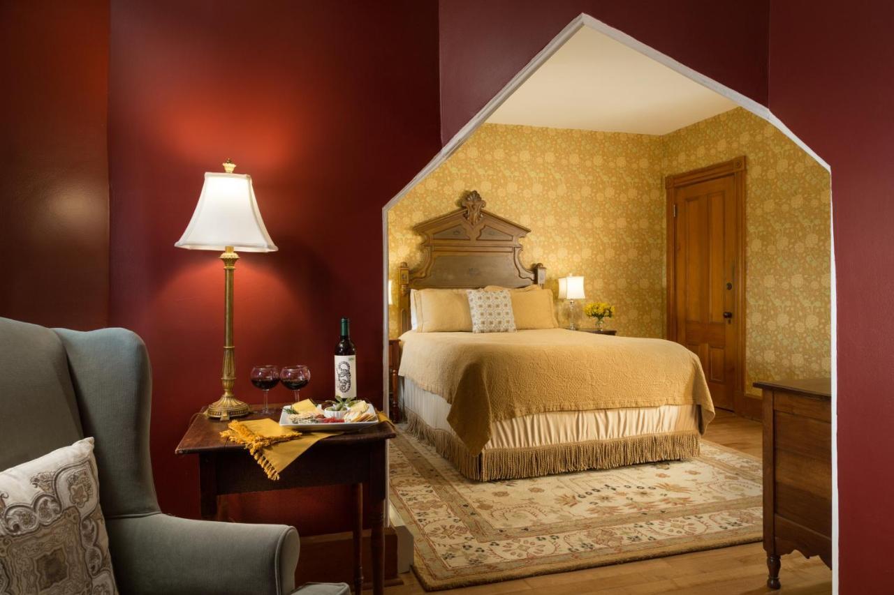 Lang House On Main Street Bed & Breakfast Μπέρλινγκτον Εξωτερικό φωτογραφία